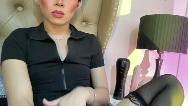 solana imani online show from October 27, 6:57 pm