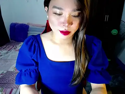 Urassiansweetcummer online show from October 3, 2:16 am