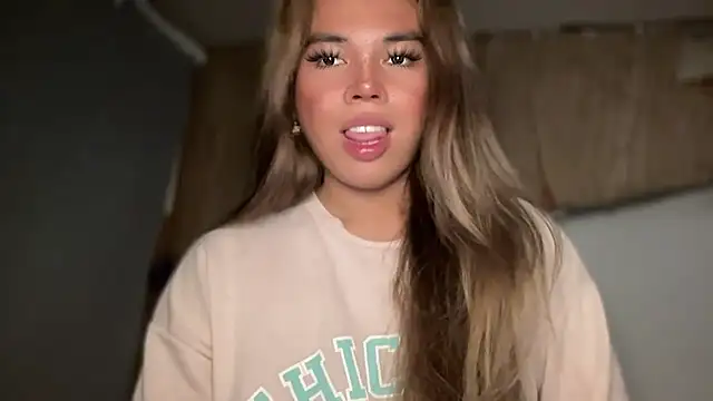 Snapshot of goddessofalltime chatting on September 10, 2:11 am goddessofalltime online show from September 10, 2:11 am