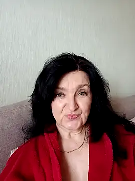 Snapshot of MilaSky4701 chatting on October 4, 11:05 am MilaSky4701 online show from October 4, 11:05 am