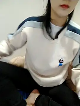 Kembong01 online show from December 20, 1:20 am