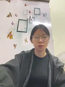 meomeo2k6 online show from November 28, 1:58 pm