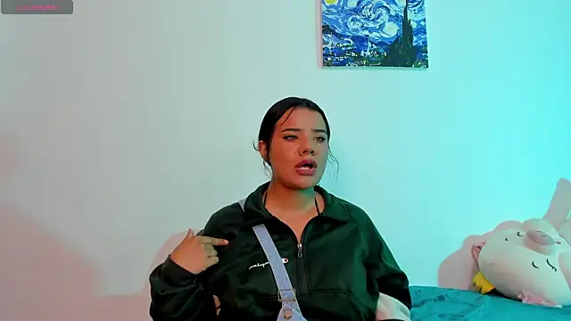 Shophie thoopson online show from January 16, 3:57 am