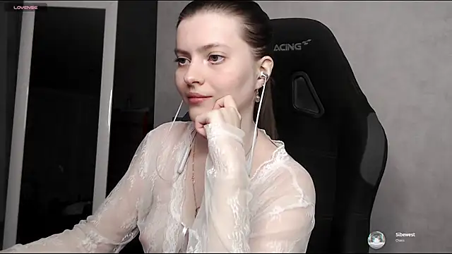 Snapshot of cute_elfy_ chatting on October 7, 4:00 pm cute elfy online show from October 7, 4:00 pm