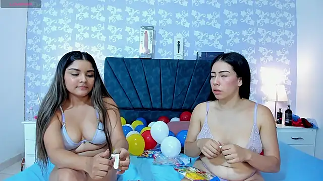 Wonderkloe  online show from November 2, 6:33 pm