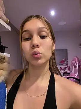 Nikii   online show from February 1, 1:59 am