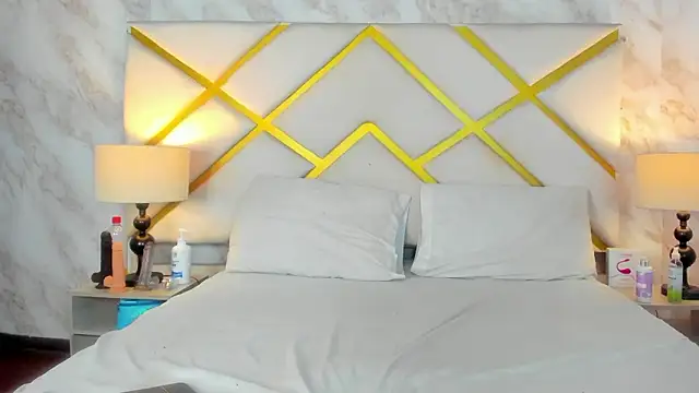 LorenBeiker- online show from March 10, 11:47 am