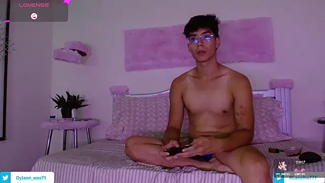 Dylann west online show from December 20, 6:17 am