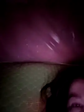 daisylouis online show from May 2, 2:53 pm