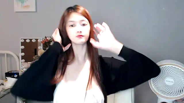 Snapshot of Mimi-cnbaby chatting on October 1, 6:51 am Mimi-cnbaby online show from October 1, 6:51 am