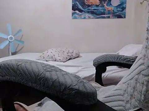 Mistress Bigcockts online show from April 15, 12:33 am