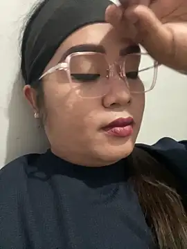 YourSweet-mich online show from September 22, 2:26 pm