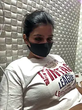 Hot Jaanvi  online show from April 23, 4:09 pm