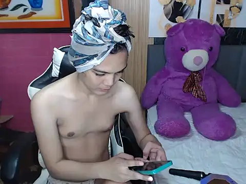 Raffa ella69 online show from April 22, 8:22 am