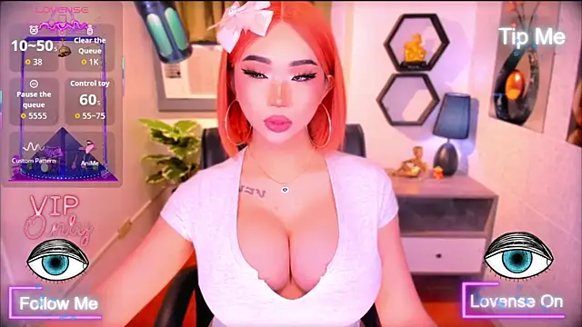 TriciaCumLoader online show from April 25, 2:47 am