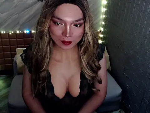 Asiandollxxx4uandMe online show from April 27, 5:26 am