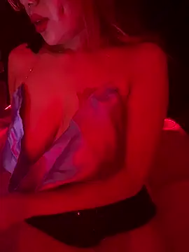 Miss June666 online show from April 27, 7:11 pm