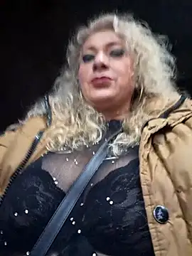 sofiacurvy 45 online show from November 30, 12:26 am