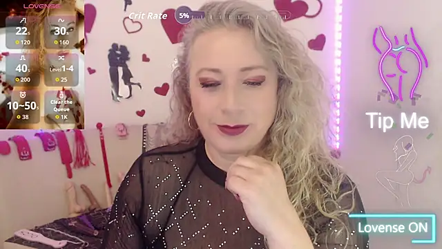 sofiacurvy 45 online show from September 11, 4:07 pm