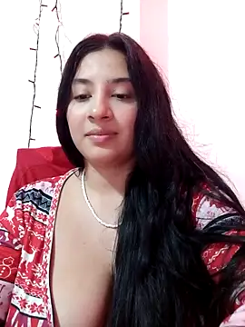 Snapshot of VALENTINA_ROUSE_ chatting on October 19, 2:35 am VALENTINA ROUSE online show from October 19, 2:35 am