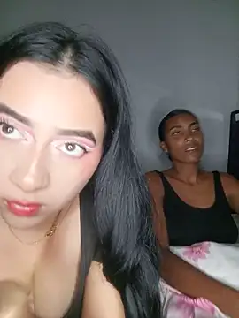 Chloe Sky love online show from June 2, 4:35 am