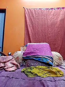 Snapshot of Hotpuja25 chatting on September 20, 7:34 pm Hotpuja25 online show from September 20, 7:34 pm