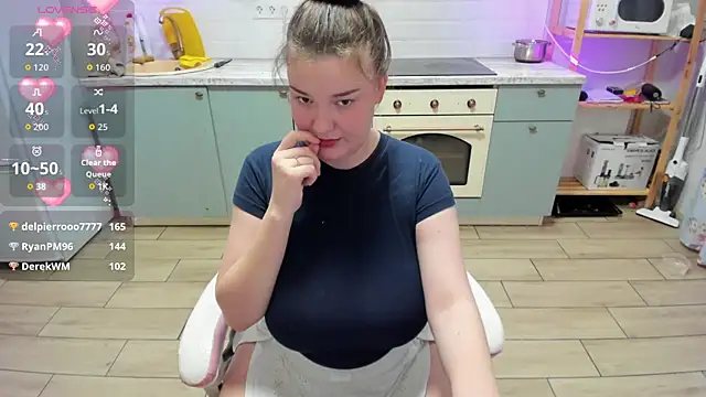 LinaElasm online show from April 25, 3:42 am