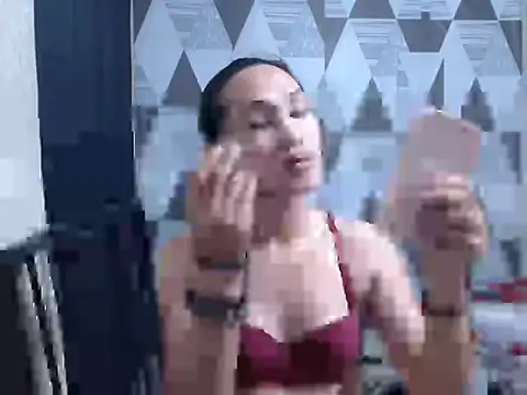 Wiynwyn Delamerced1989 online show from April 25, 12:52 pm