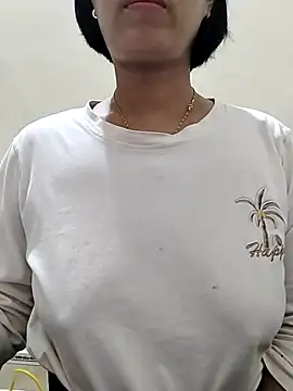 love sexy090 online show from March 18, 6:40 am