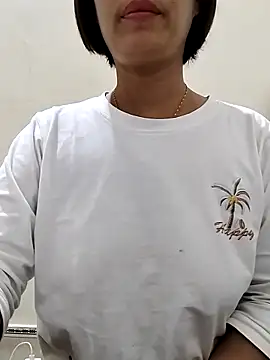 love sexy090 online show from November 13, 4:00 am