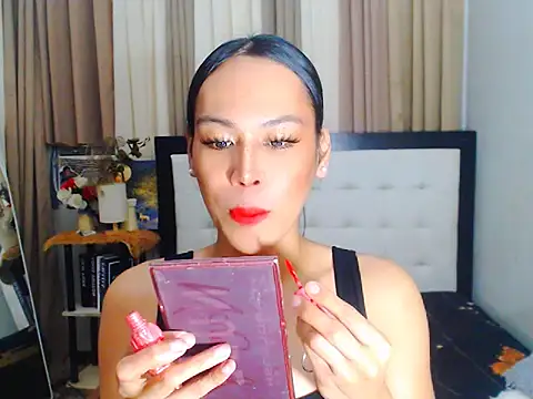 Snapshot of Savanna_White chatting on September 19, 3:33 pm Savanna White online show from September 19, 3:33 pm