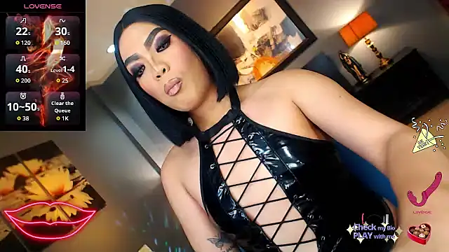 FridaHumphrey online show from October 10, 6:24 pm