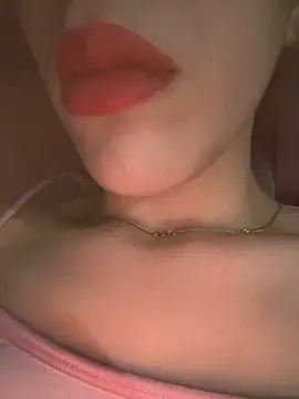 Mimisixo online show from October 6, 10:36 pm