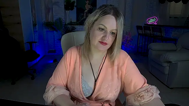 MariemLui online show from October 19, 11:01 am