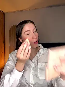 Agata Holman online show from January 15, 6:25 pm