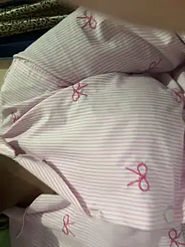 sexyriya     online show from October 25, 7:05 am