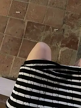 Meii-meyy online show from April 20, 6:11 pm