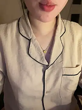 Nancy68 online show from April 29, 5:40 pm