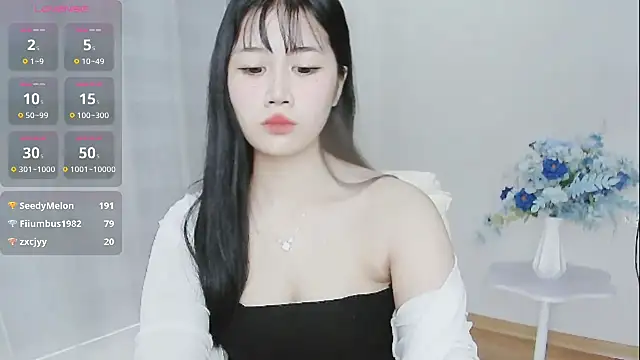 -Rose-Lucky- online show from November 9, 4:30 am