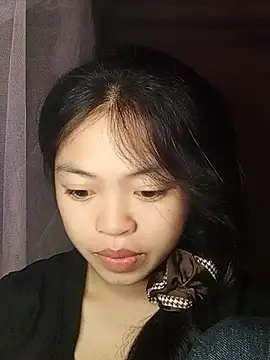 Thy00   online show from December 1, 8:11 pm