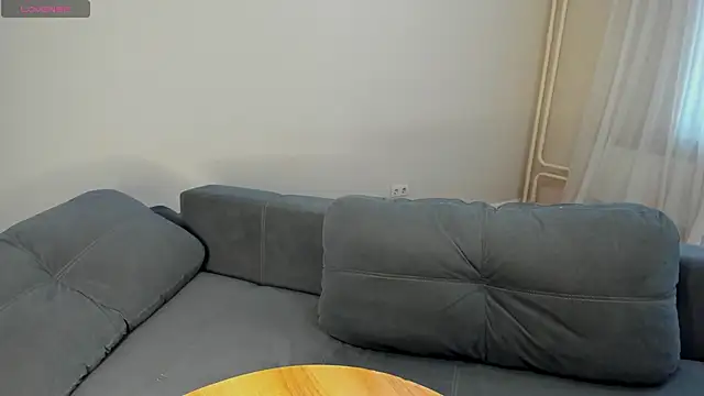 MewStella online show from April 19, 11:21 am