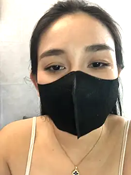 Snapshot of hanny_baby205 chatting on September 22, 6:01 am hanny baby205 online show from September 22, 6:01 am