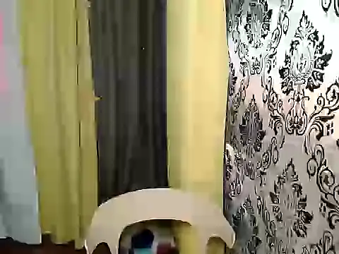 lovelyallena07 online show from September 13, 6:10 am