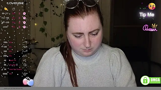 Alicia love00 online show from April 25, 1:52 pm