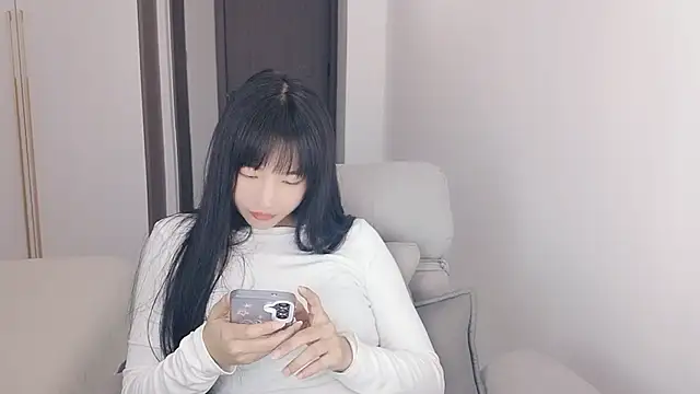 Lisa-3333 online show from March 27, 10:49 am
