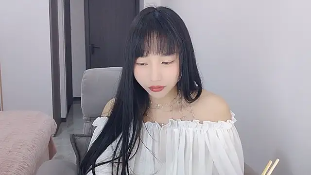 Lisa-3333 online show from December 15, 2:00 pm