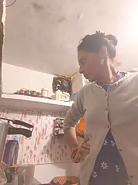 ISHANI-SINGH online show from December 1, 2:59 am