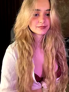 Chloe Ravens online show from October 11, 8:33 pm