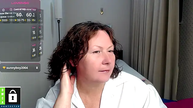Snapshot of milf_hornys chatting on September 28, 5:07 pm milf hornys online show from September 28, 5:07 pm