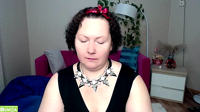 milf hornys online show from December 5, 7:37 pm